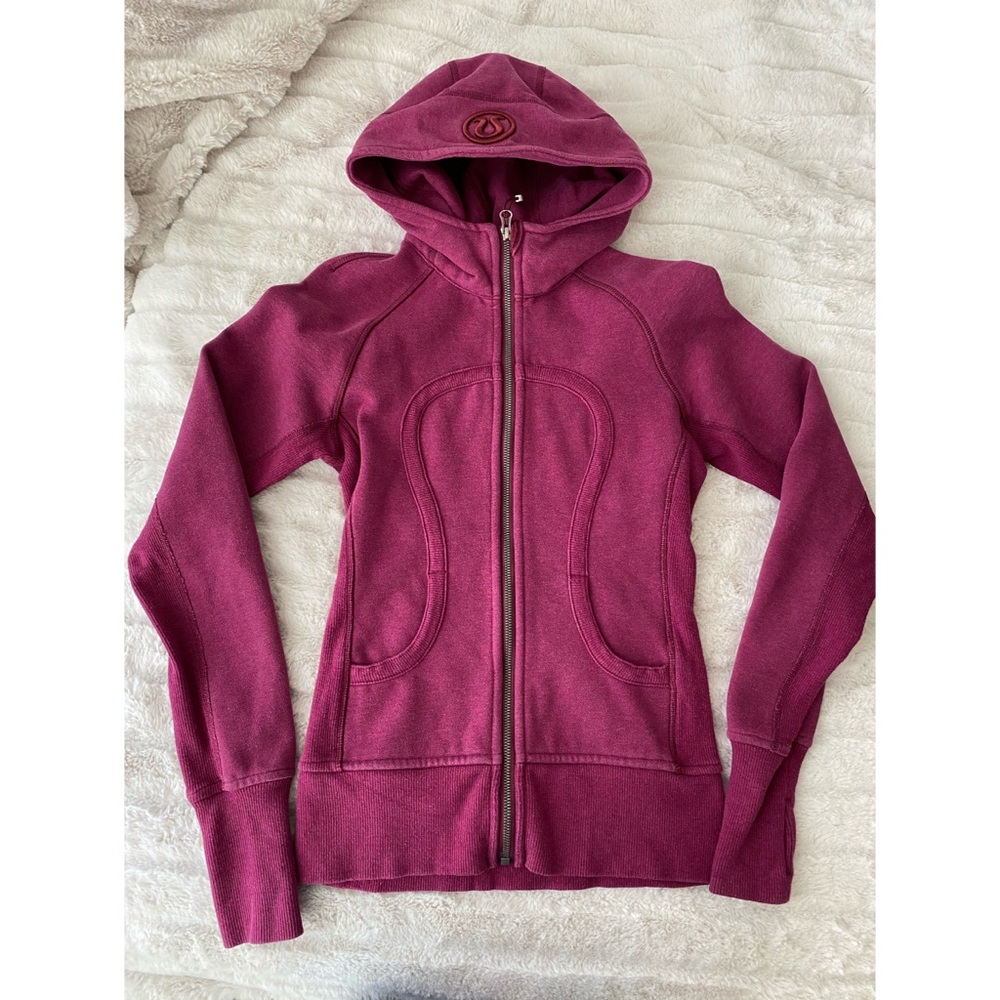 Lululemon Scuba II hoodie. Size 2
